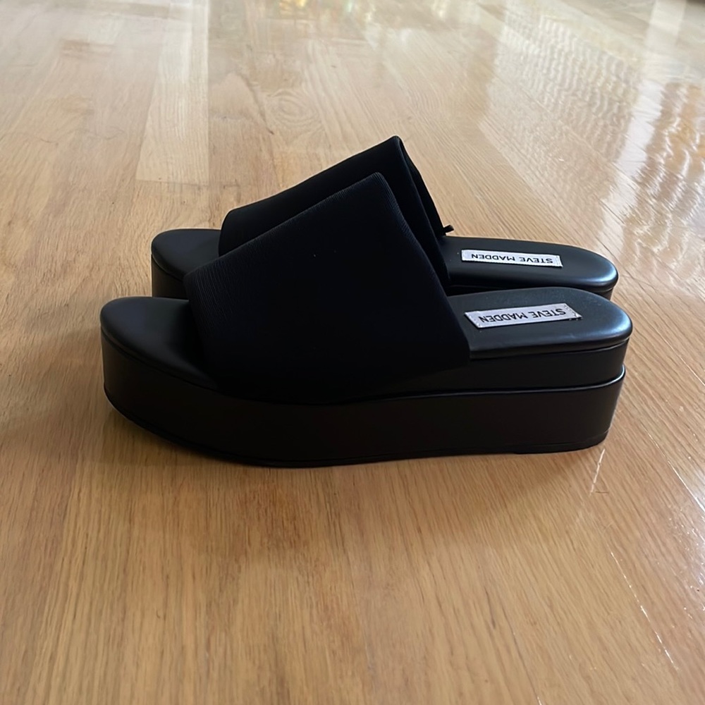 Steve Madden Platform Sandals
